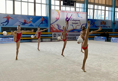  В Усть-Куте состоялось открытое первенство города по художественной гимнастике «Сибирские Грации».