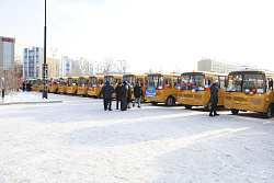 Усть-Кутский район получил школьный автобус