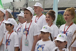 КИНОХОРОВОД»:  ФЕНОМЕН, КОТОРЫЙ ПЕРЕЗАГРУЖАЕТ СИБИРЬ