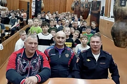 В Усть-Куте прошла встреча юных спортсменов с сотрудниками полиции