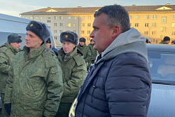 Мэр Сергей Анисимов посетил в Юрге мобилизованных из Усть-Кутского района 