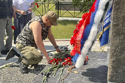 В Усть-Куте прошел митинг памяти ко Дню ветеранов боевых действий